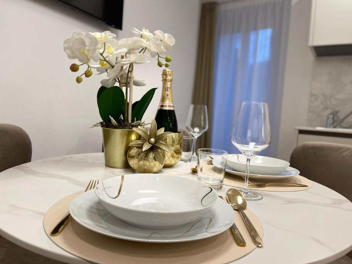 Bellagio Luxury Suites Apartments Экстерьер фото